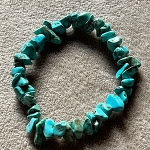 Handmade Lovely Boho Natural Turquoise Chip Beaded Bracelet, Size 7”
